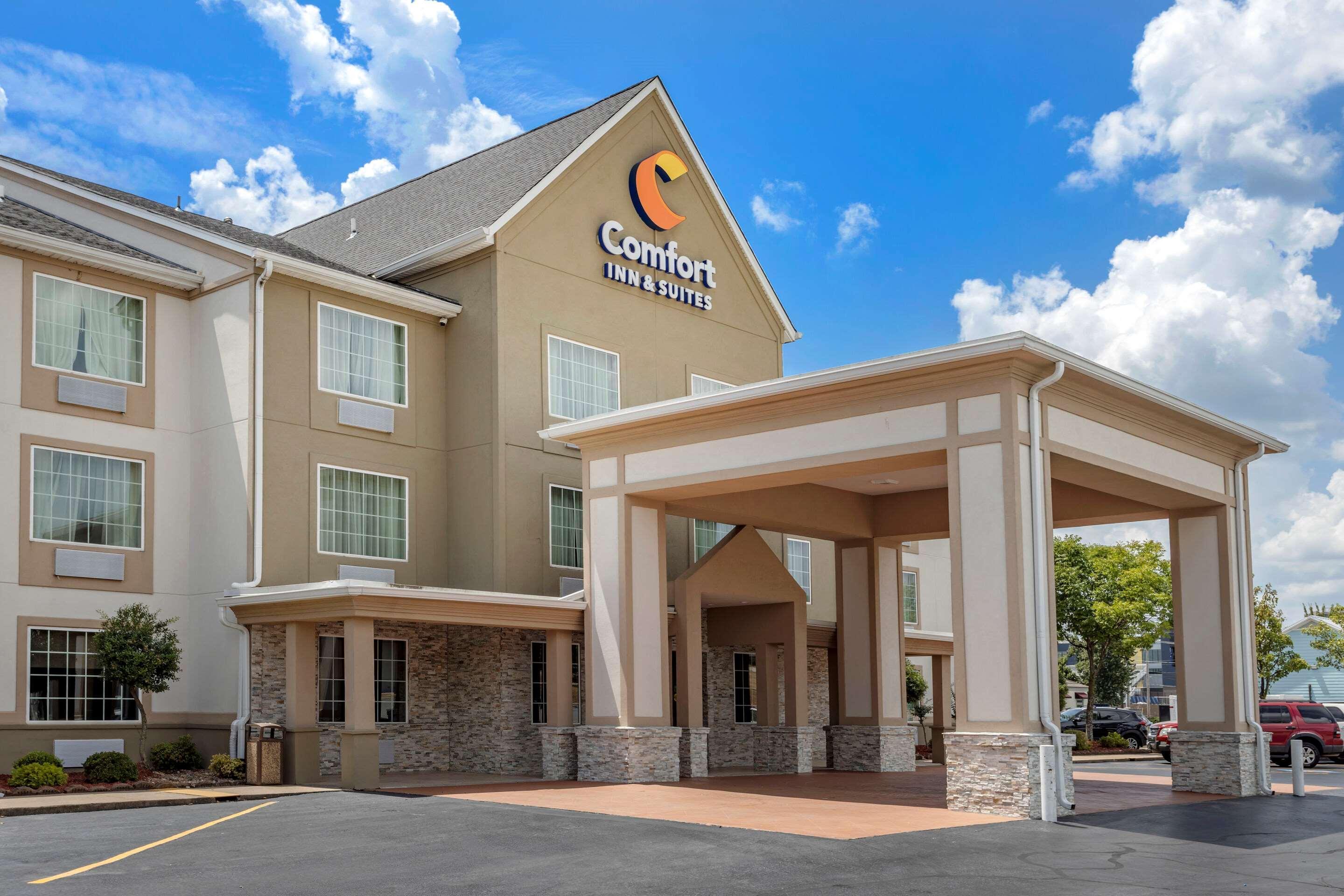 Comfort Inn & Suites North Little Rock Jfk Blvd Exterior photo